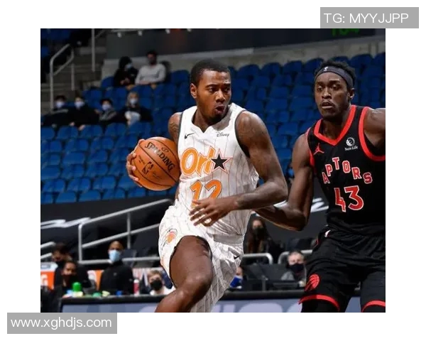 战旧主状态出色！武切维奇12中7轰19分11板